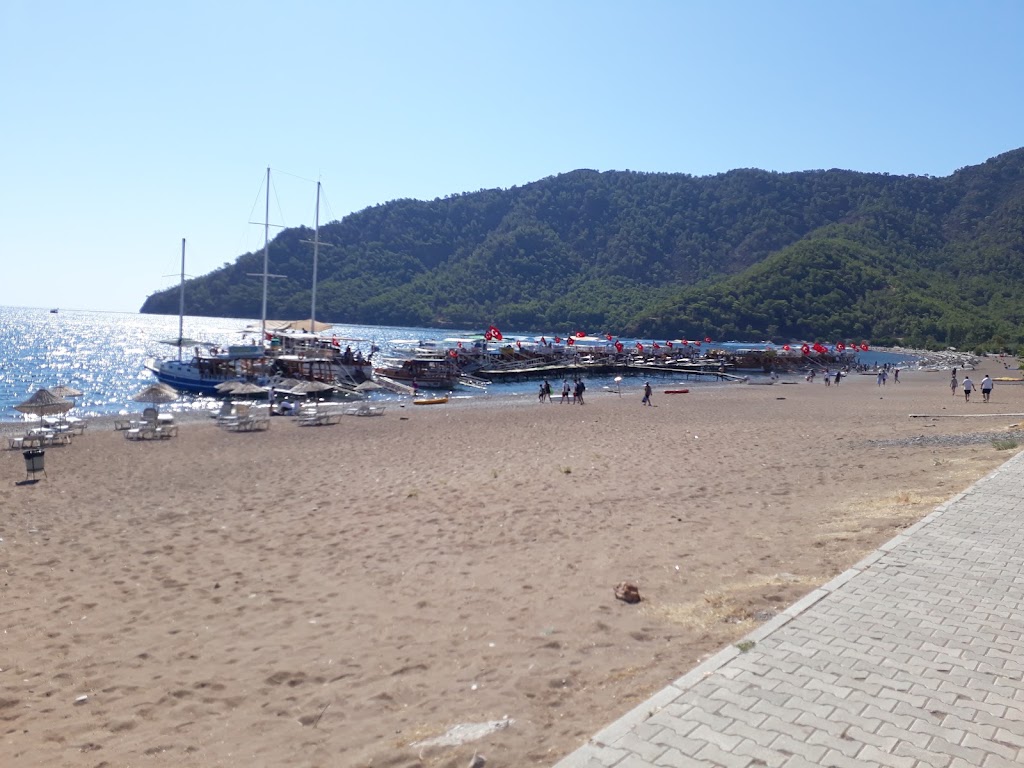 Ekrem Kaptan Ve Onurlu 1