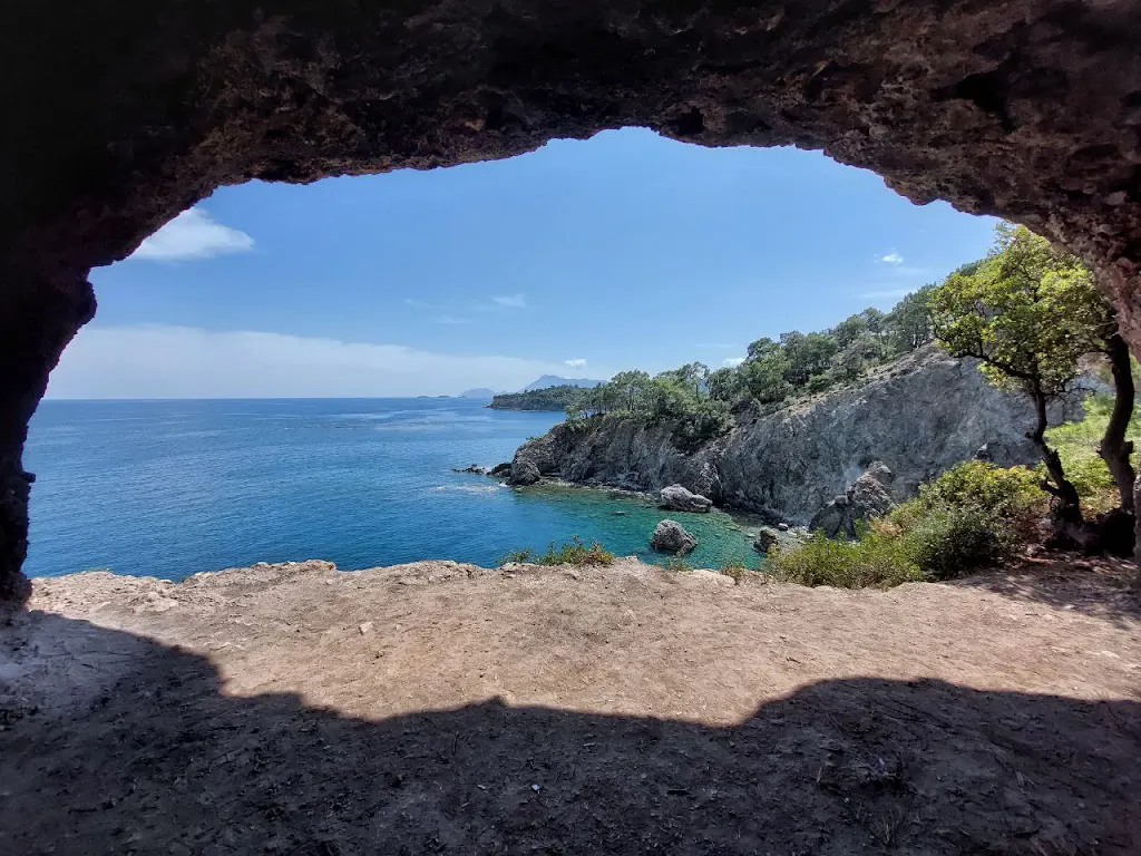 Phaselis Gizli Mağarası