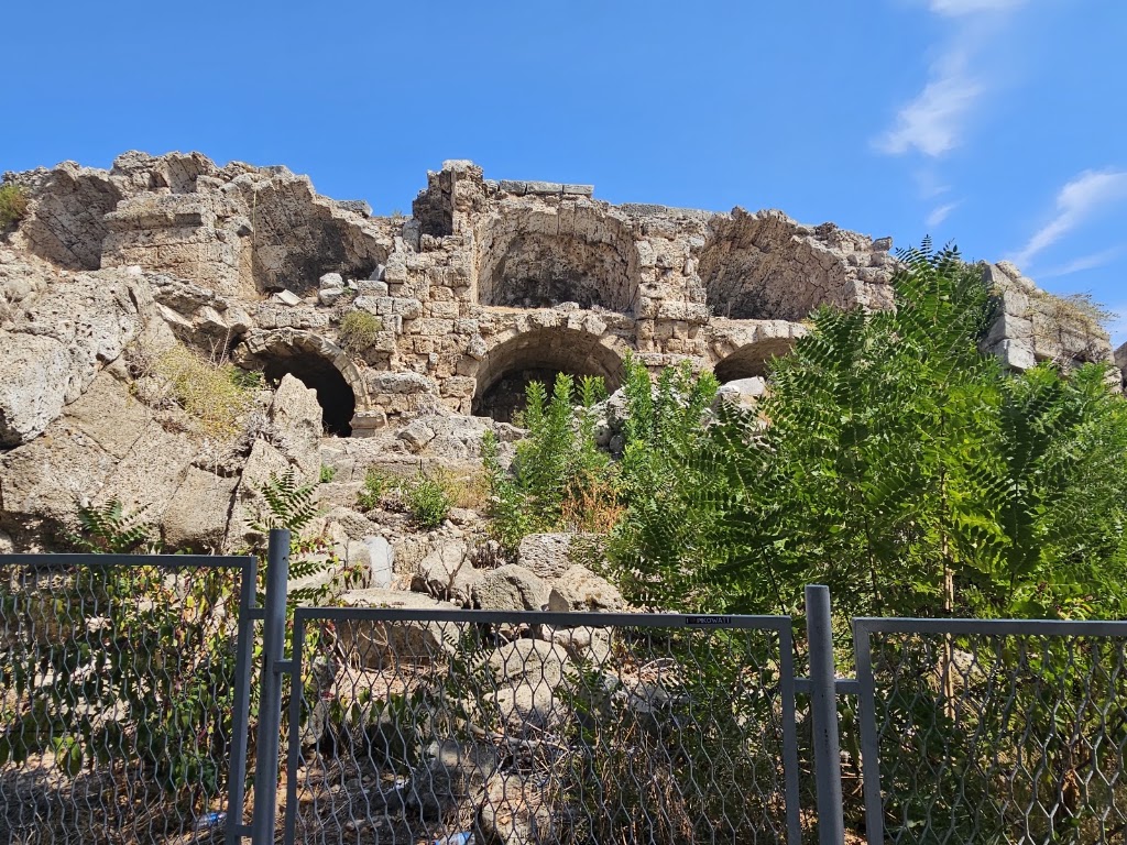 Vespasianus Çeşmesi