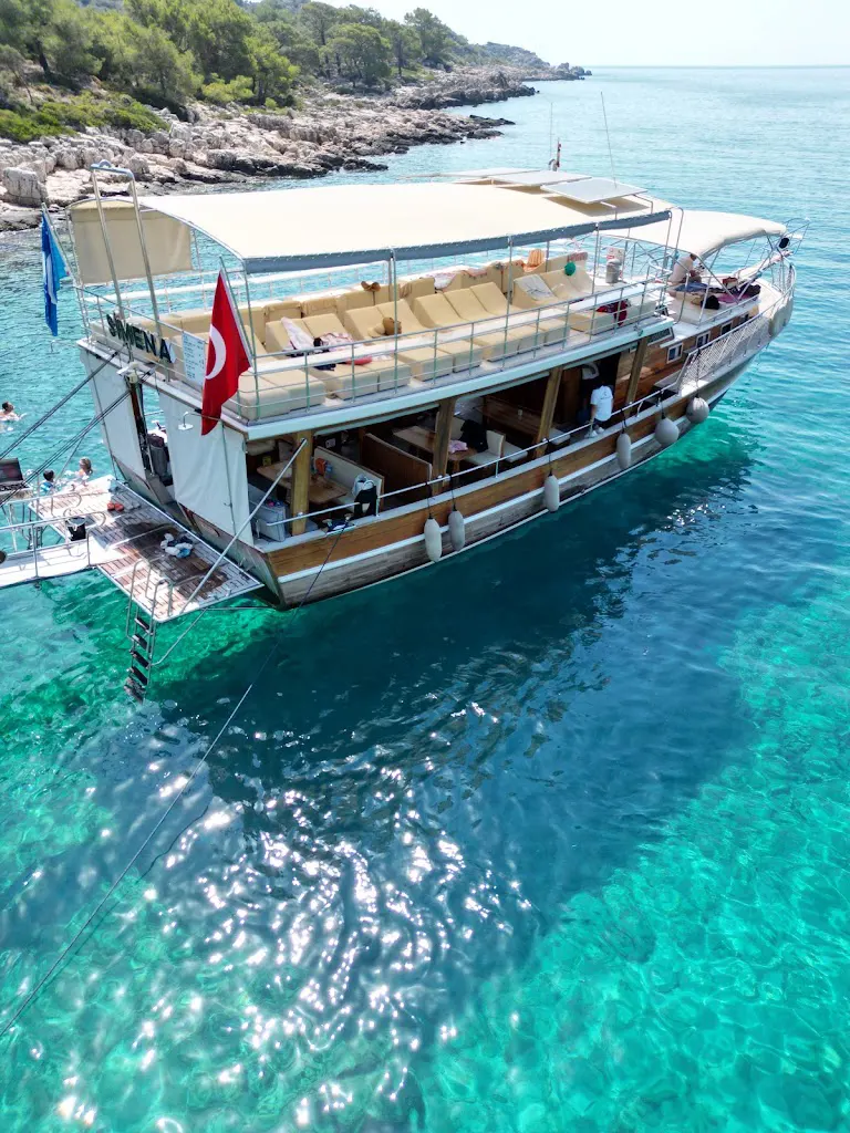 Simena Boat