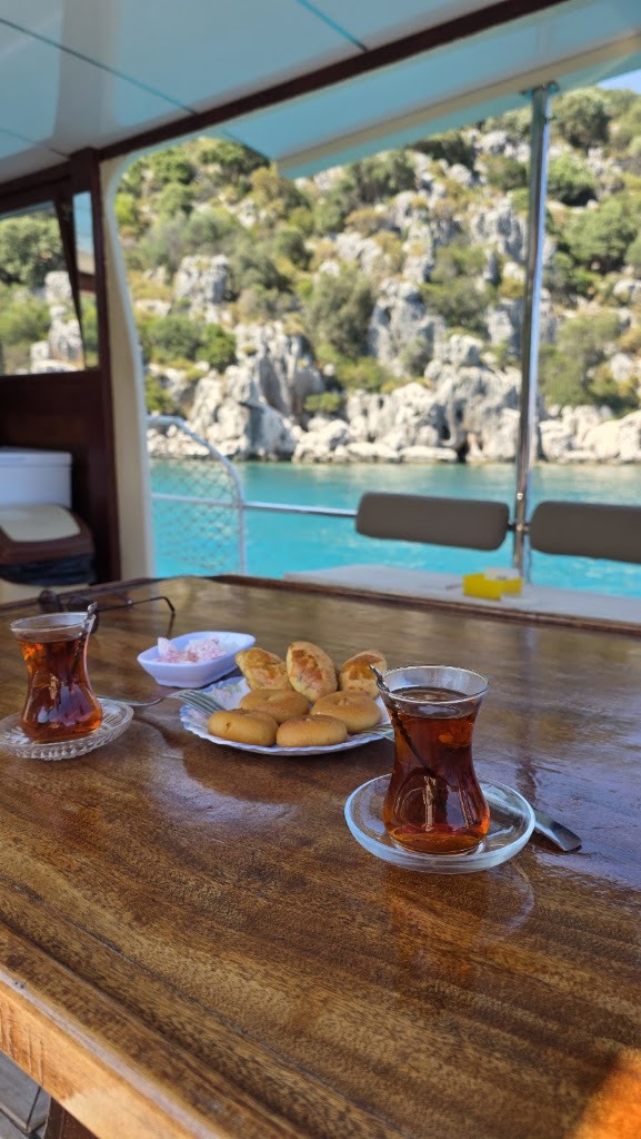 Akkaya Boat Gökhan Kaptan