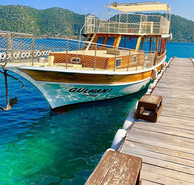 Gülhan 1 Boat