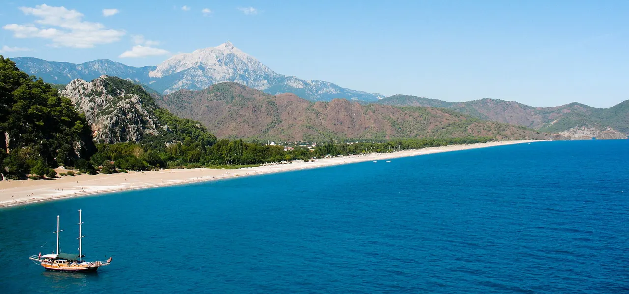Olympos Plajı