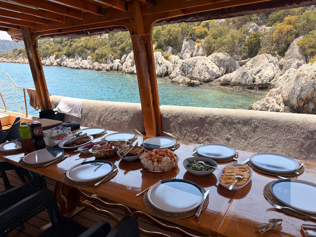 Gökbucak Teknesi