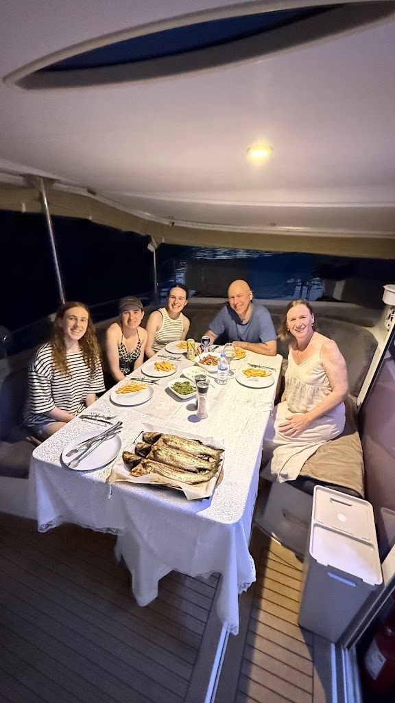 Sailing & Catamaran Tours