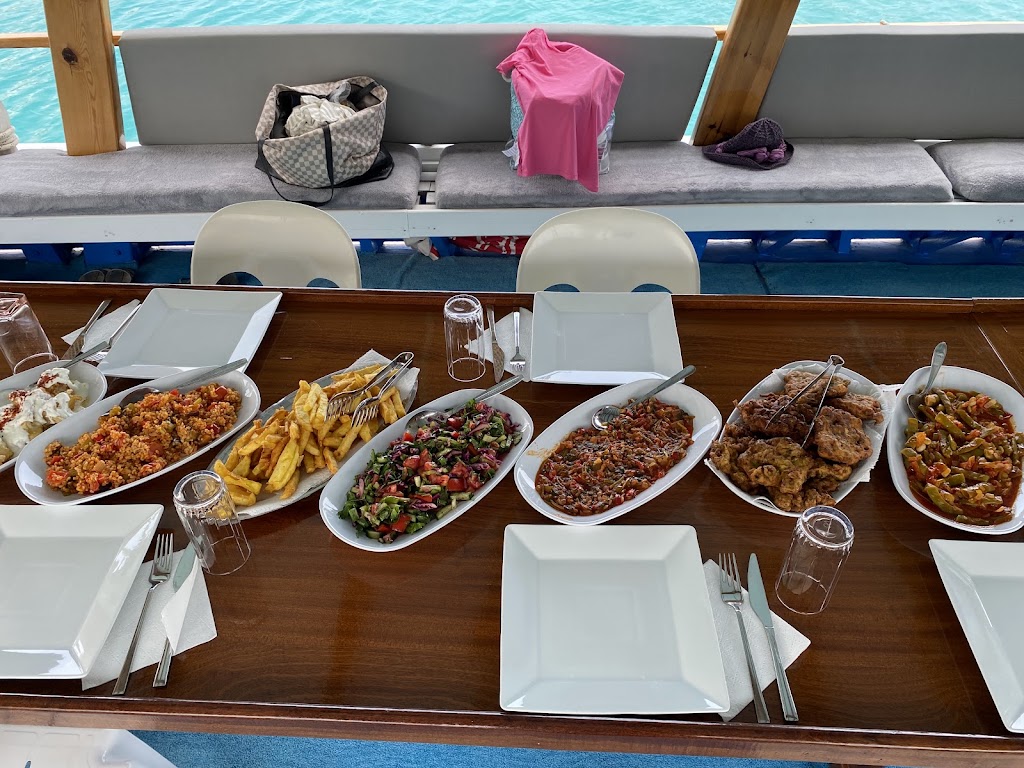 Saniş Boat
