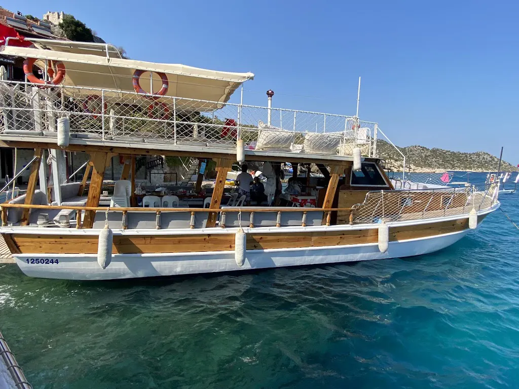 Saniş Boat