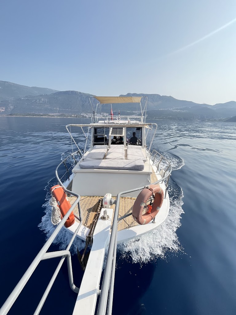 Keremfboat