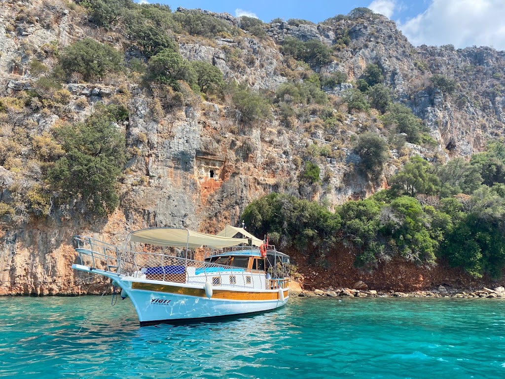Yiğit Boat